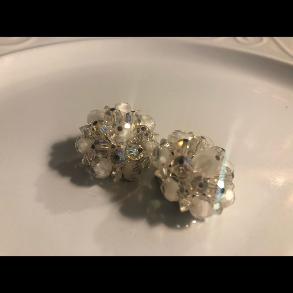 Clip On Silver White Elegant Retro Earrings